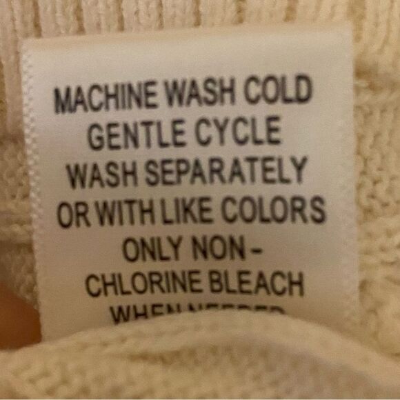 Studio Works Cable Knit Sweater Womens Size Medium Cozy Warm Wrapped Neck - Picture 6 of 6